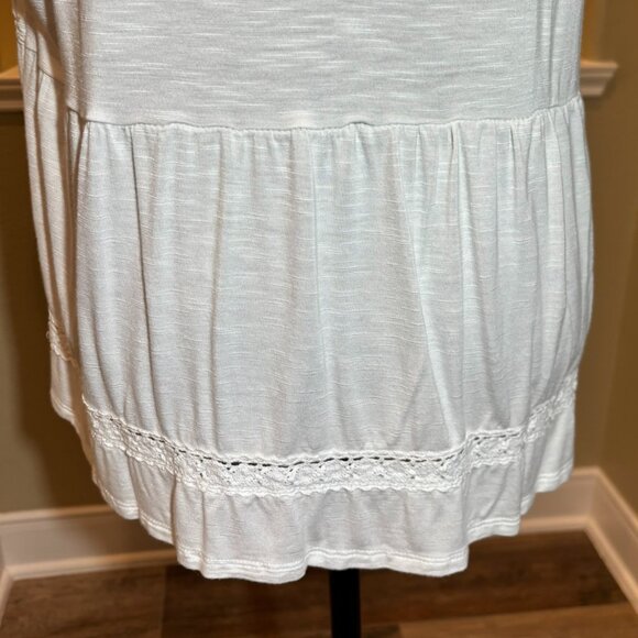 Nuture by Westbound White Tunic Top w/Tassels Size XL - Picture 7 of 8